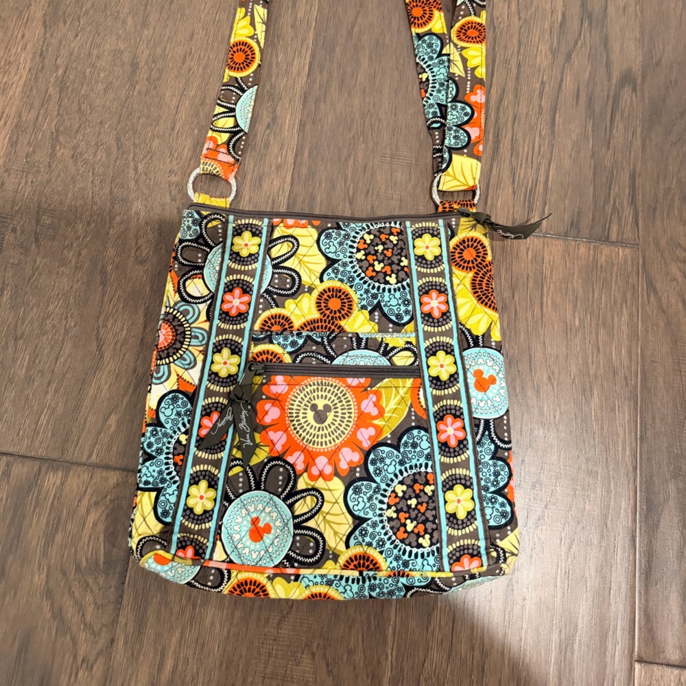 Disney Vera Bradley Mickeys Perfect Petals Crossbody Bag